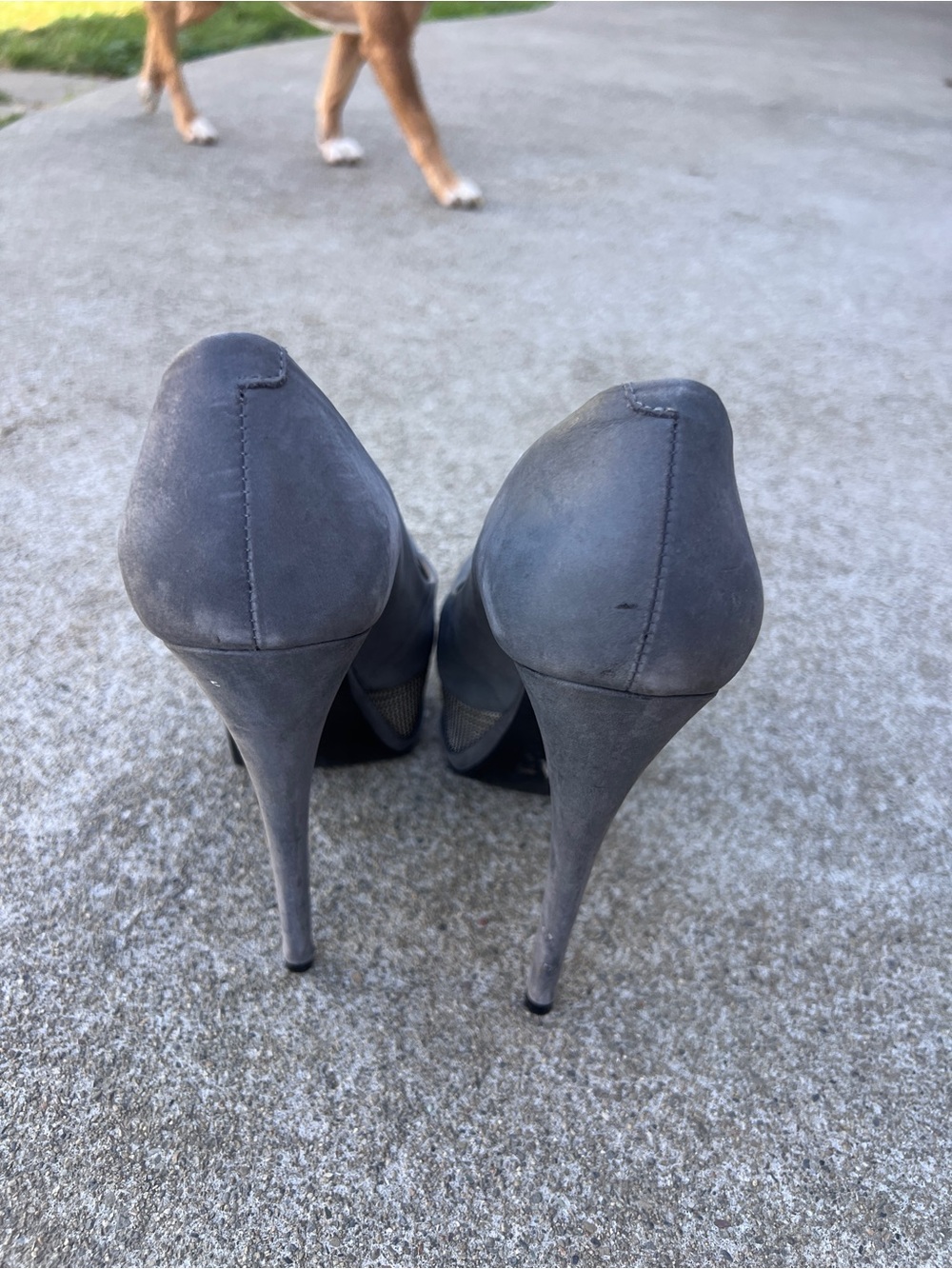 ALDO Gray Suede Studded Heel Pumps • Size 8.5 - Picture 3 of 5